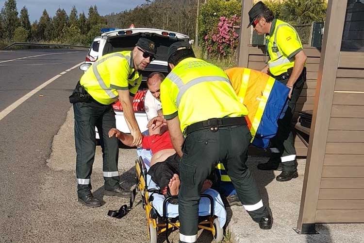 Un conductor se queda dormido al volante